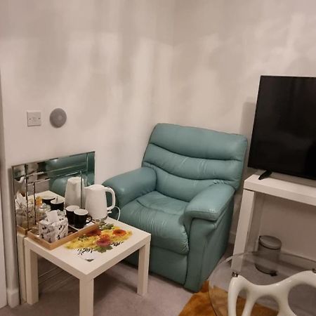 Large Room With Netflix Newhaven Exterior foto